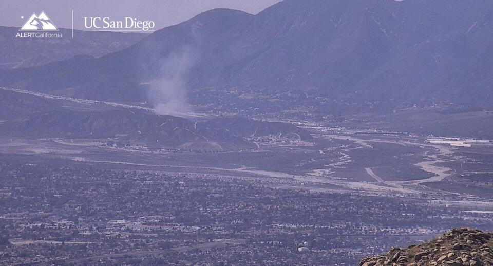 Fire Crews Respond to Vegetation Fire in Devore Area - NewsBreak