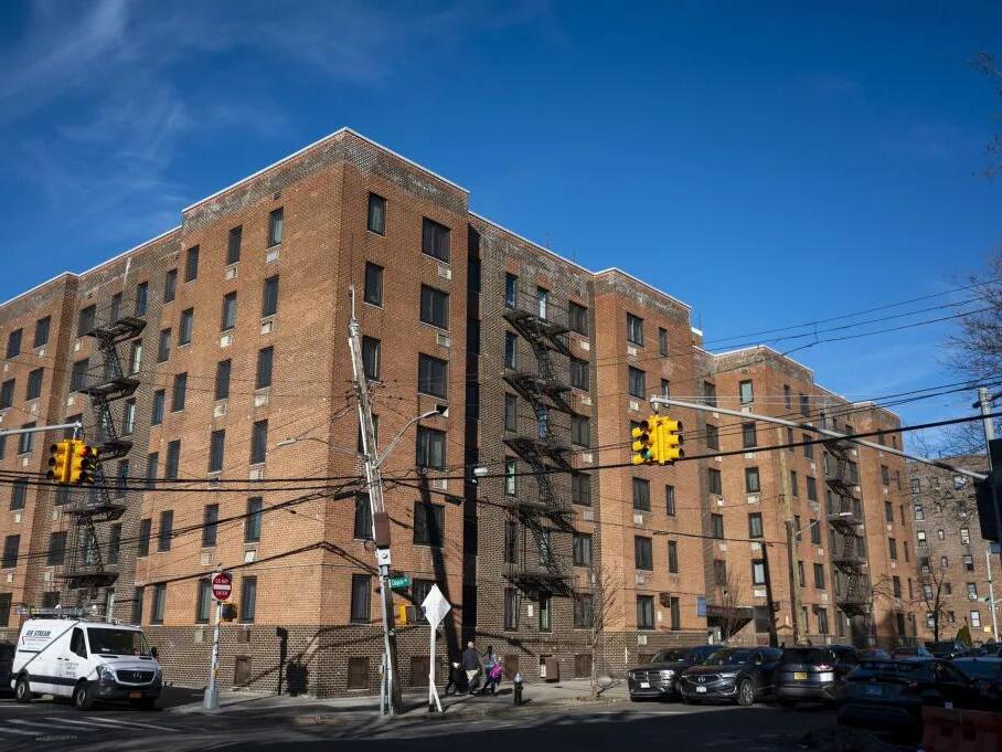 How Much Does It Cost NYCHA to Replace a Lightbulb? 708 in One Case