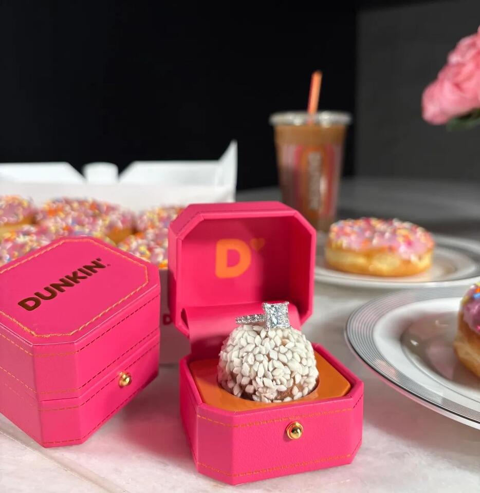 Dunkin’® pops the question with “I Dough” ring boxes and Wedding Cake ...