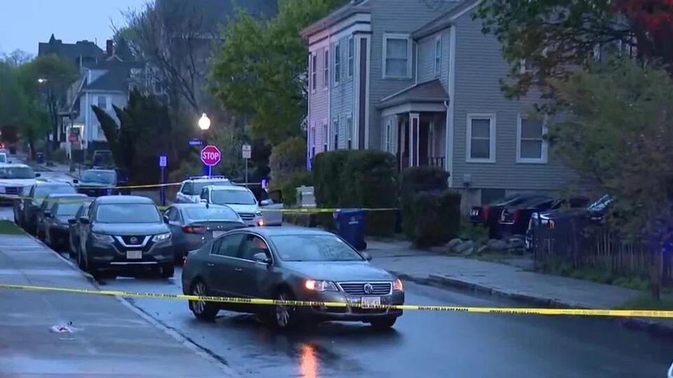 New Bedford police investigate homicide after gunshot victim found in ...