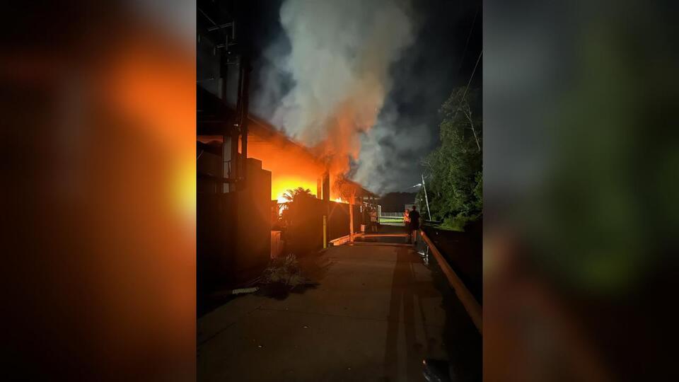 Fire crews respond to structure fire at Livingston Parish restaurant
