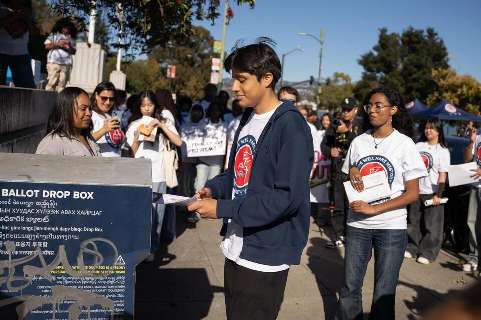 In Oakland, 16 and 17-year olds can vote in school board elections ...