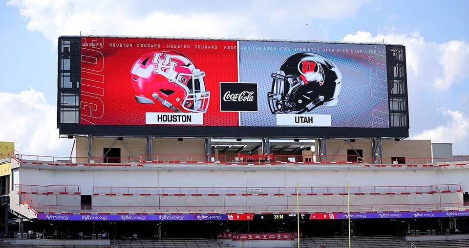 University of Houston Completes Season with Second-Largest Display in ...