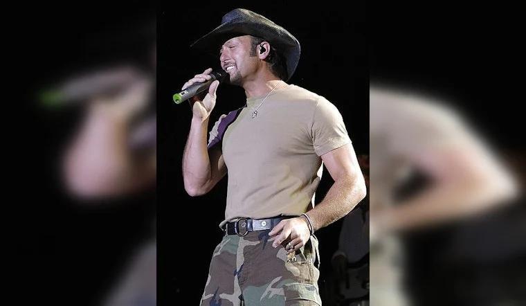 Tim McGraw Returns to Target Field Sunday, Says He's Finally Back to 100 Percent