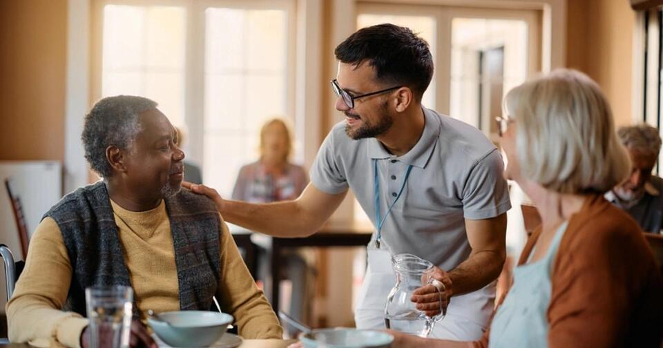 4 key senior living dining trends to watch in 2025 NewsBreak