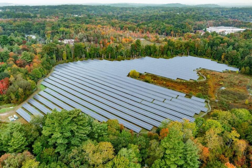 ⚠️ Simsbury fights 19-acre Nod Road solar farm plan - NewsBreak