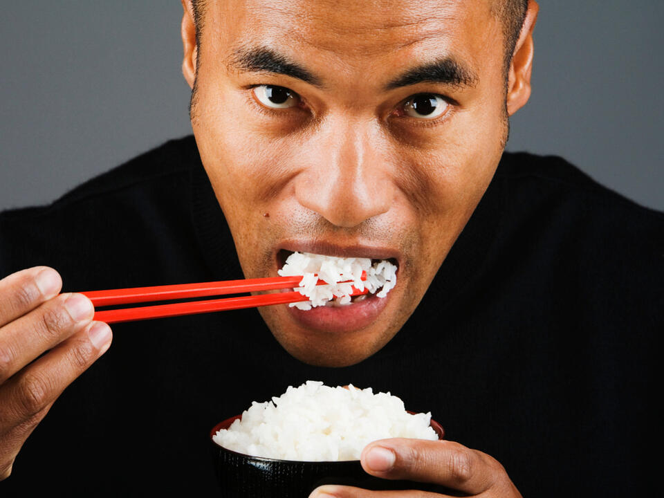 People Are Claiming Eating DayOld Rice Can Be Dangerous, And Rage Has