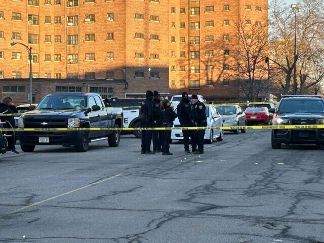 Buffalo police investigating shooting on Marine Drive - NewsBreak