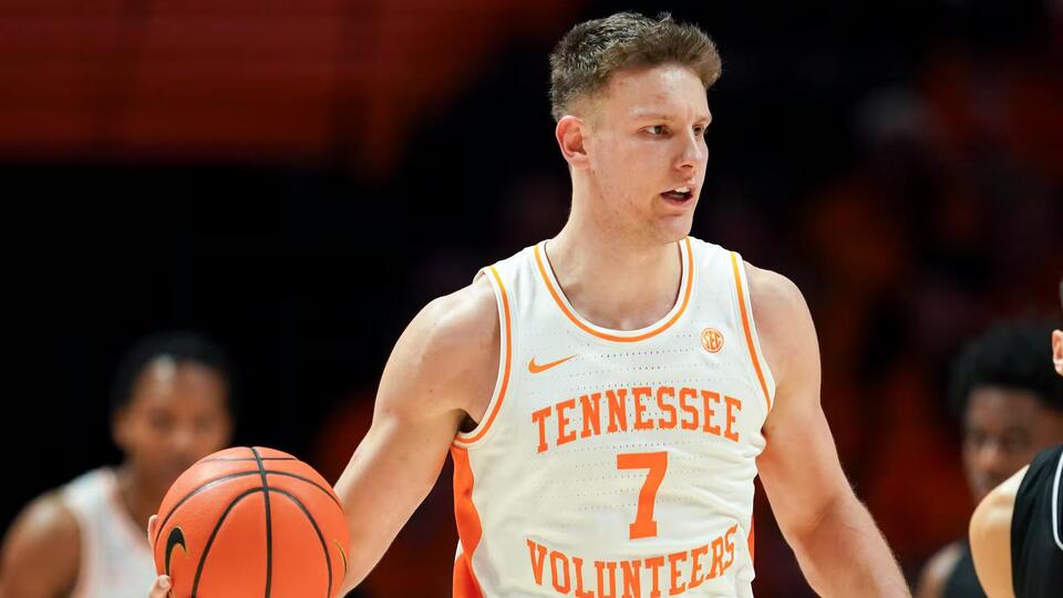 LIVE UPDATES | Tennessee battles Oklahoma in first meeting as SEC ...