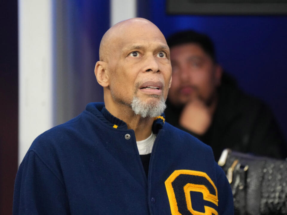 Kareem Abdul-Jabbar's Emotional Tribute to Bill Walton Moved Fans to Tears