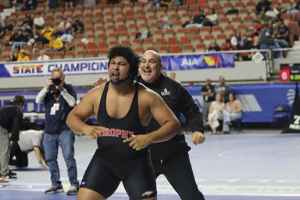 Brophy’s Josh Finch-Logan Shocks with State Wrestling Title Win - NewsBreak