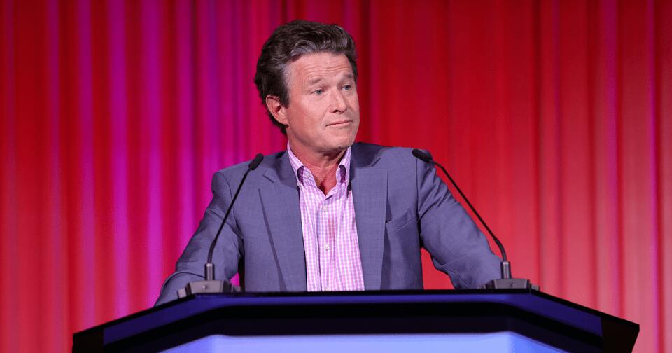 When Is Billy Bush Leaving Extra & Who Is Replacing Him? - NewsBreak