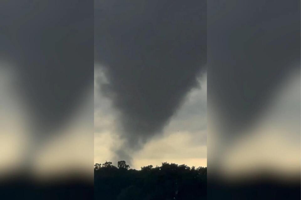Texas Tornado Rips Through Houston Neighborhood - NewsBreak