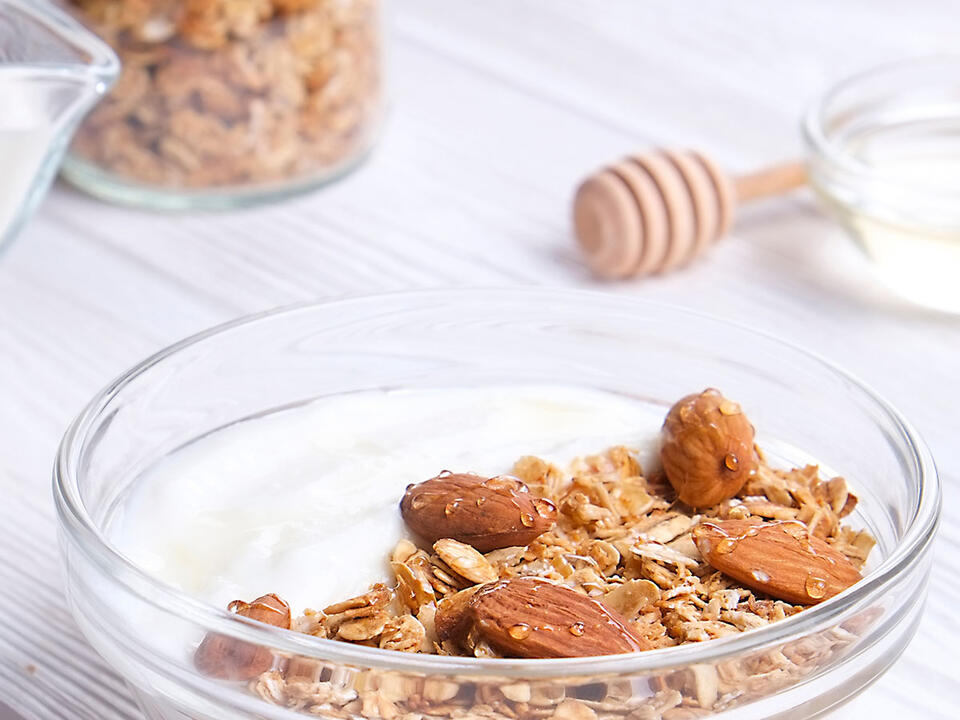 Almonds Is The One Nut That Can Help With Weight Loss And Belly Fat