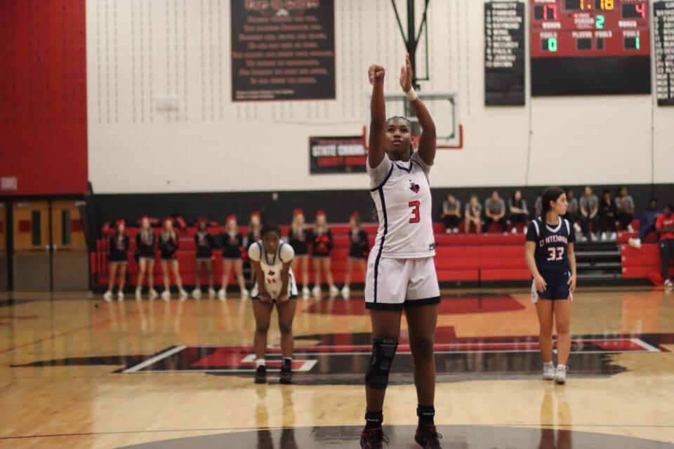 Girls’ basketball continues to ball over break - NewsBreak
