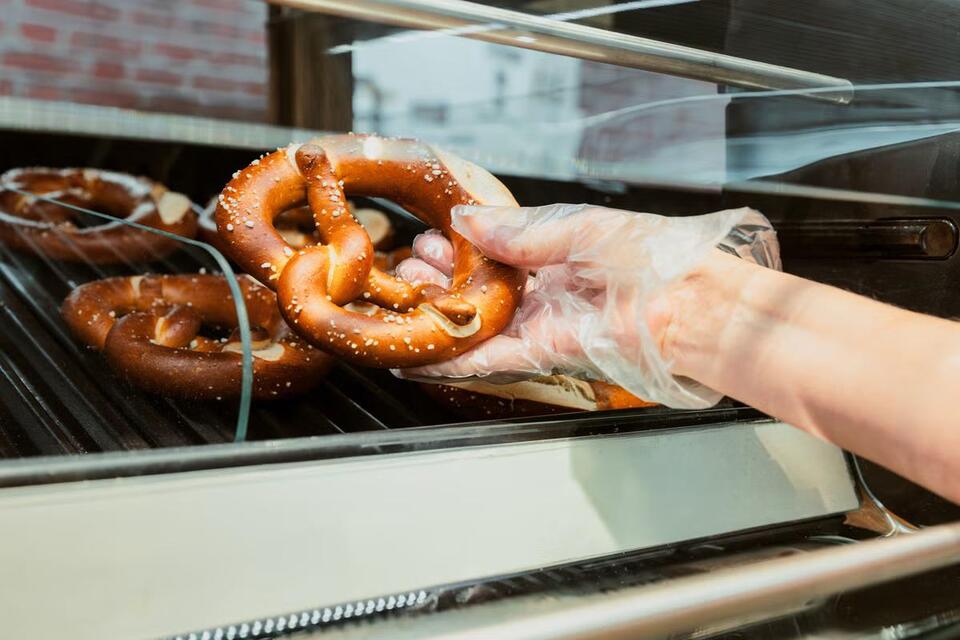50 middle school students were served pretzels with oven cleaner as ...