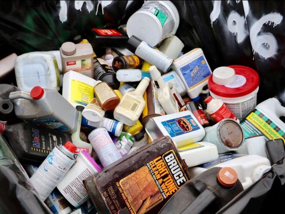 ⚠️ Oct 29: Hazardous waste drop-off, $0.75/lb with appointment - NewsBreak