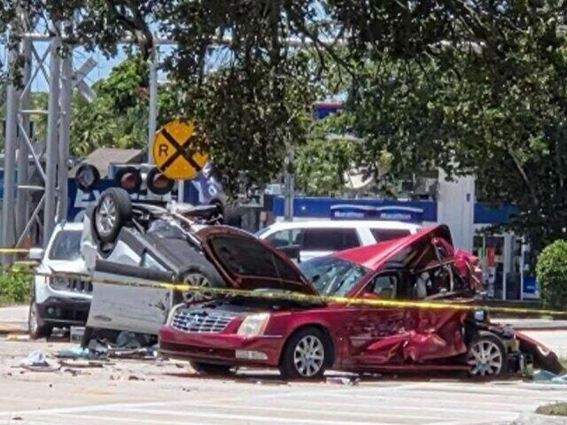 1 dead after Fort Pierce multi-vehicle crash, officers confirm - NewsBreak