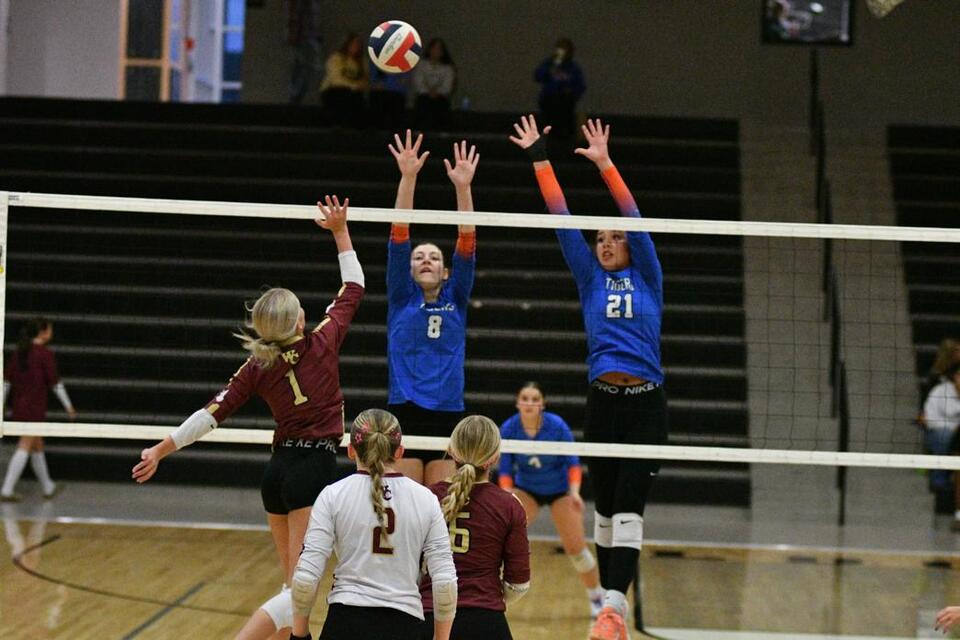 PHOTOS – Christian County 3 Webster County 0 (2nd Region Tourney)