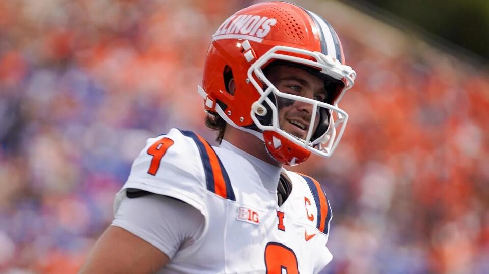 College Football Playoff Rankings projection: Miami keeps ascending as ...