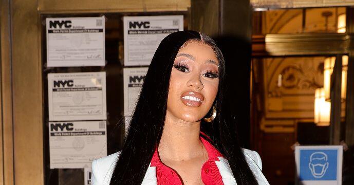 Cardi B Teases Super Bowl Commercial in Blue Lace-Up Dress, Chanel Slides & Extra-Long Nails – NewsBreak