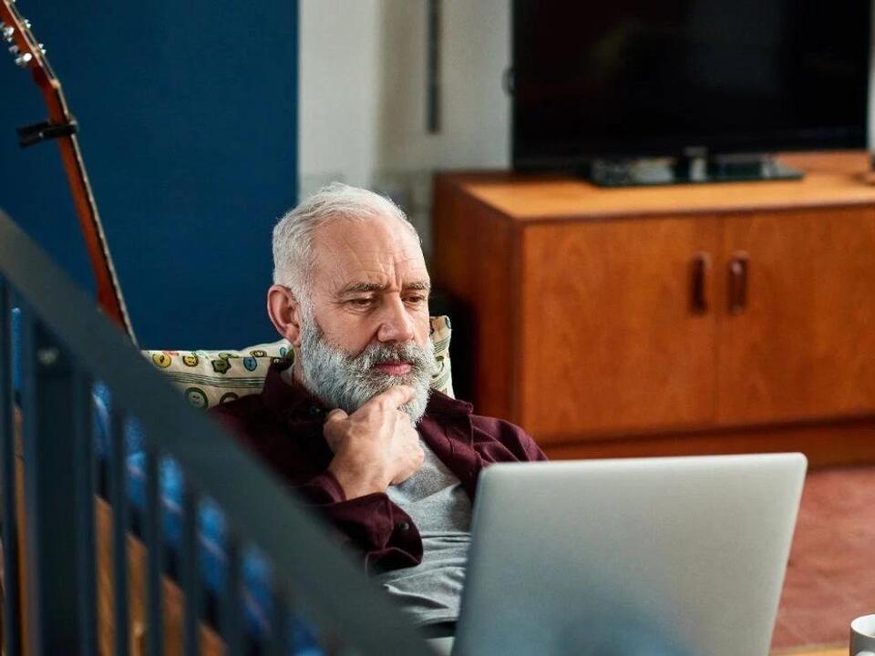 The biggest pros and cons of bad credit loans