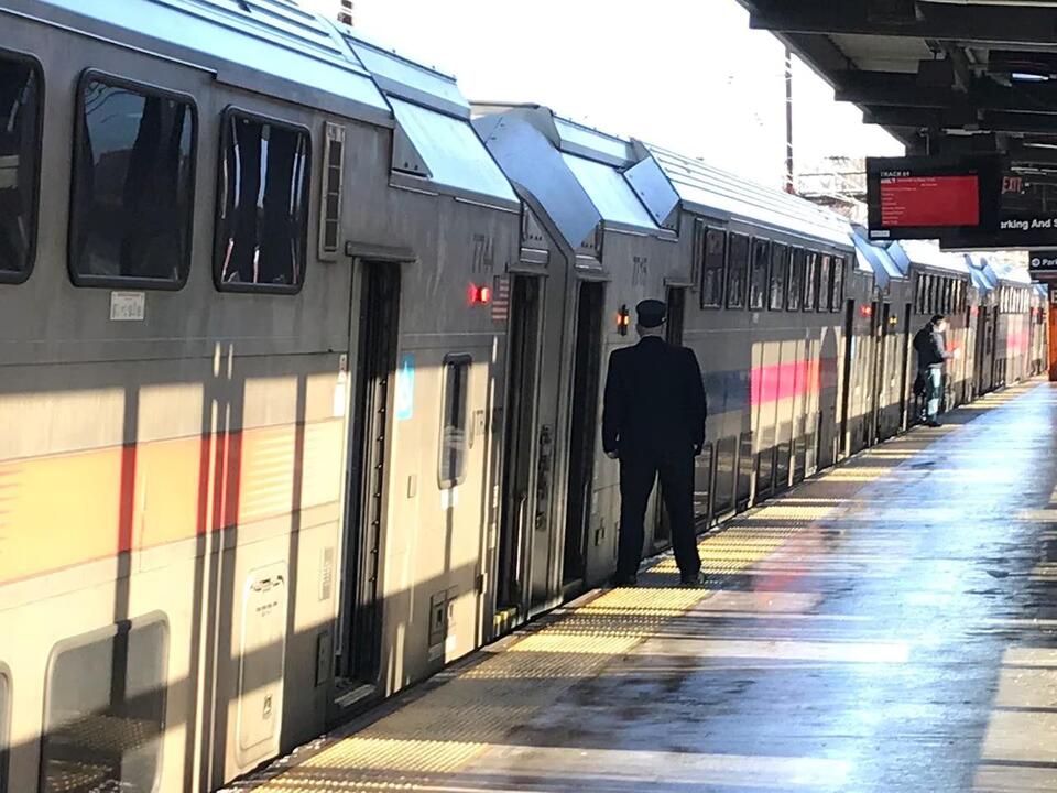 NJ Transit IDs 2 people struck, killed by trains in separate incidents ...
