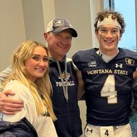 Montana State Quarterback, Tommy Mellott Makes Parents Shane And Dina Proud  With 2024 Walter Payton Award Win - NewsBreak