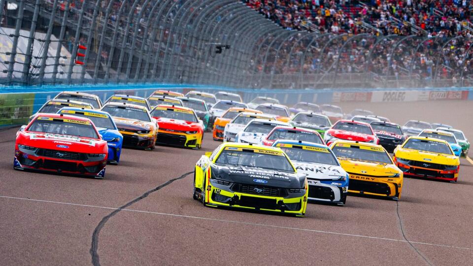 NASCAR Race Results: Phoenix Raceway (October 18, 2026) - NewsBreak