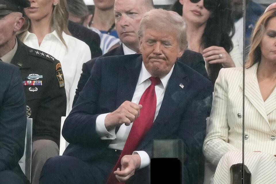 Donald Trump hit with embarrassing military parade claim: ‘Don ...