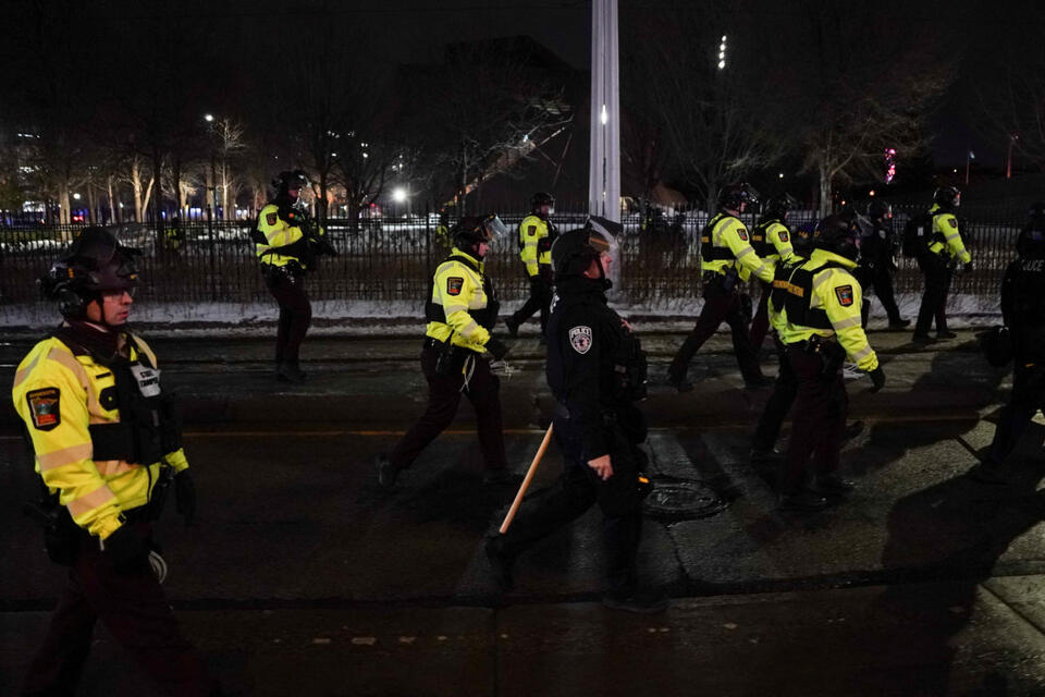 Prosecutors to dismiss charges against men accused of assaulting ICE ...