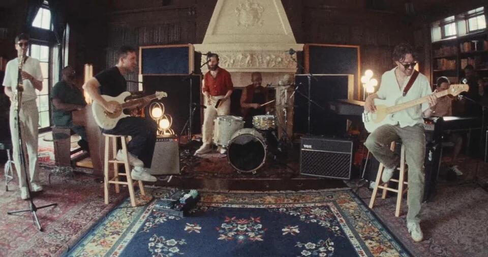 Vulfpeck Previews New Album ‘Decay Of The Aura’ With ‘The Beachcomber ...