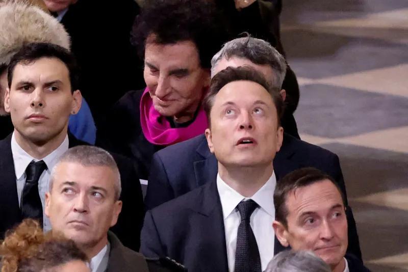 'Time to drop the big bomb': Elon Musk claims he has a huge secret ...