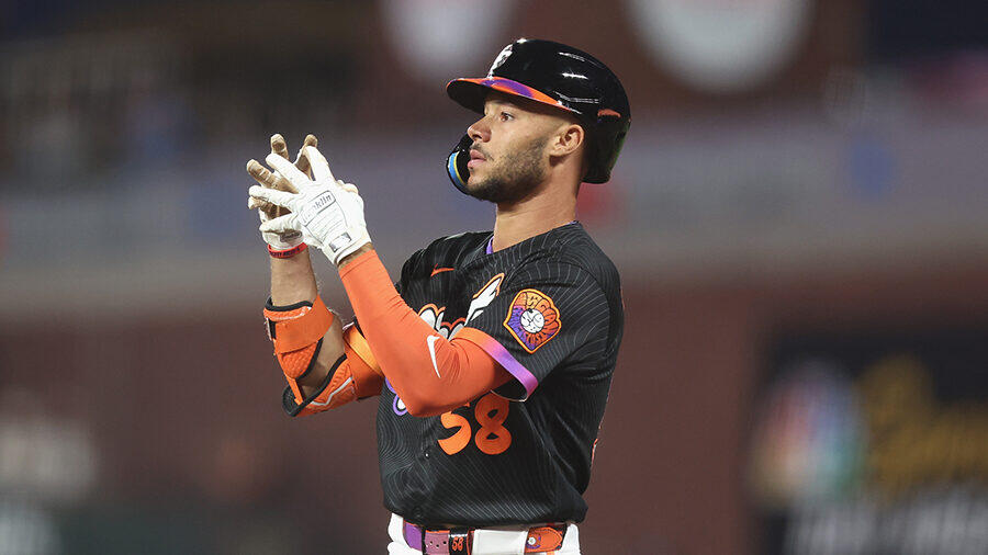 Mariners make their first addition of offseason - NewsBreak