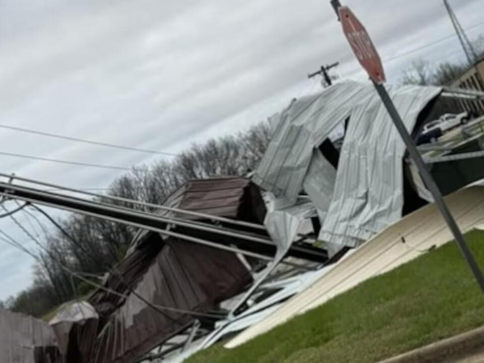 Storm damages storage building at St. Robert Police Department; power