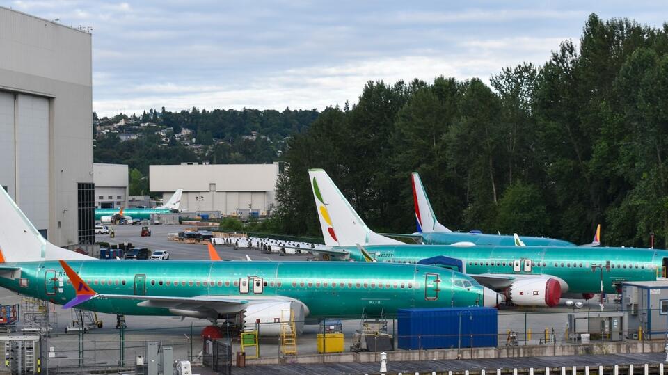 Record aircraft orders keep climbing. Deliveries can't keep up