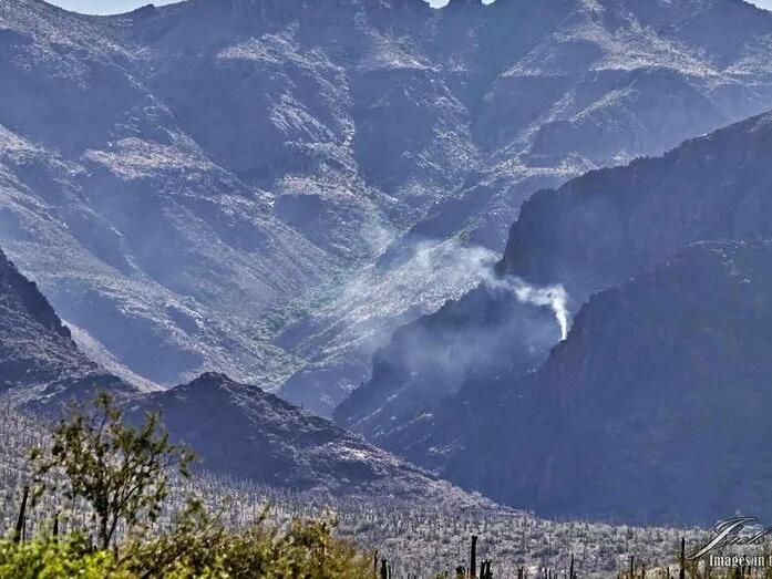Arizona plane crash in Superstition Mountains kills 2 people NTSB