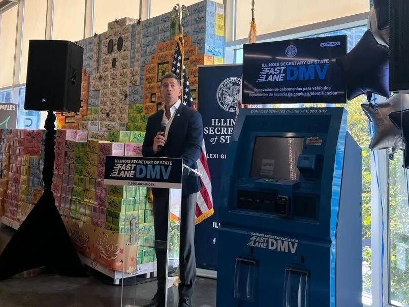 License renewal at the grocery store? Illinois unveils 'Fast Lane DMV