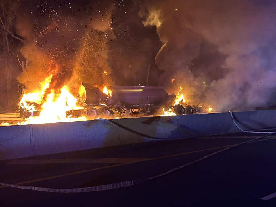 Fiery crash disrupts Route 22 westbound in Bridgewater - NewsBreak