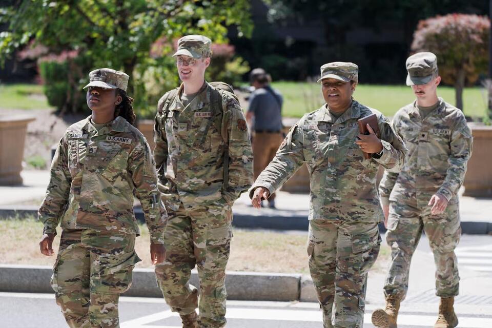 Trump Says He’ll Send National Guard Into Chicago, New York Next ...