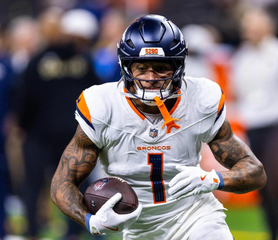 Evan Engram Injury Update: Latest on Broncos TE After Exiting in Week 1 ...