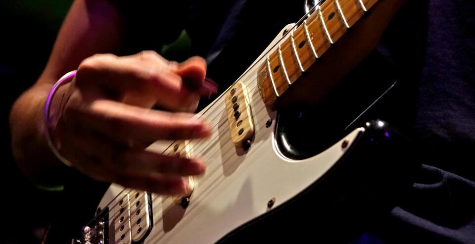 Metal Singer Undergoes Major Spinal Surgery After Doctors Warn He Could ...
