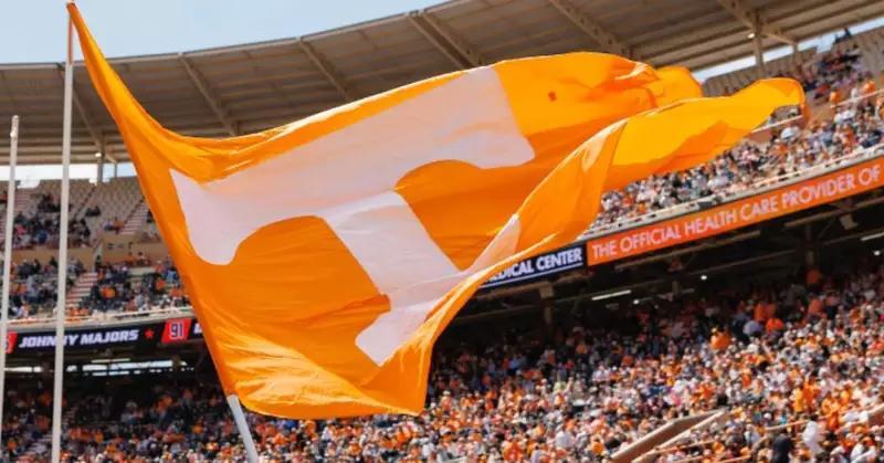Tennessee Great Lands Fire Department Chief Role After Football Career ...