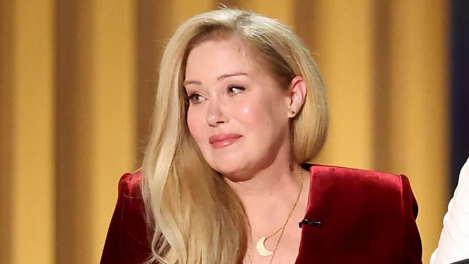 Christina Applegate’s Health Revelation Leaves Her ‘Back at Square One ...