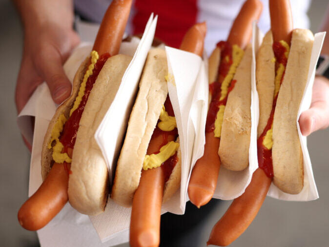 New study finds link between processed red meat and dementia