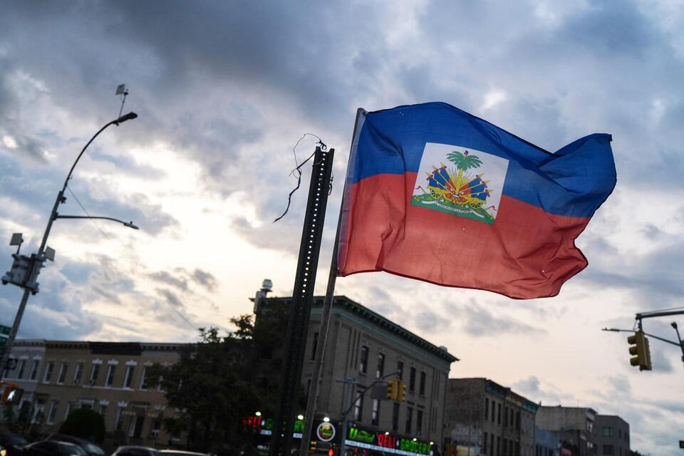 Trump admin sends 1st deportation flight to Haiti since ending TPS