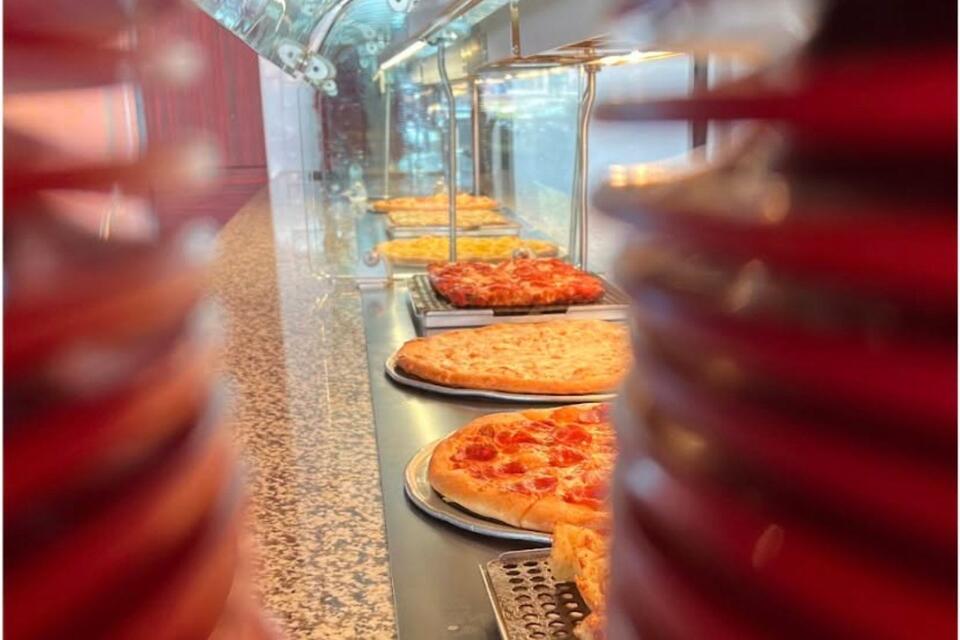 Cici’s Pizza Buffet Has Returned to Colorado - NewsBreak