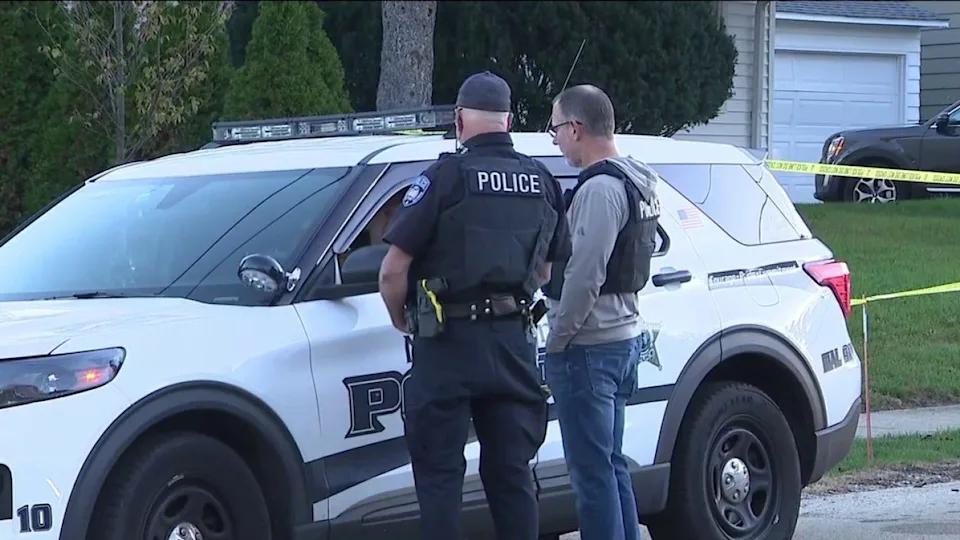 5 dead in apparent murder-suicide at Mundelein home, police say - NewsBreak