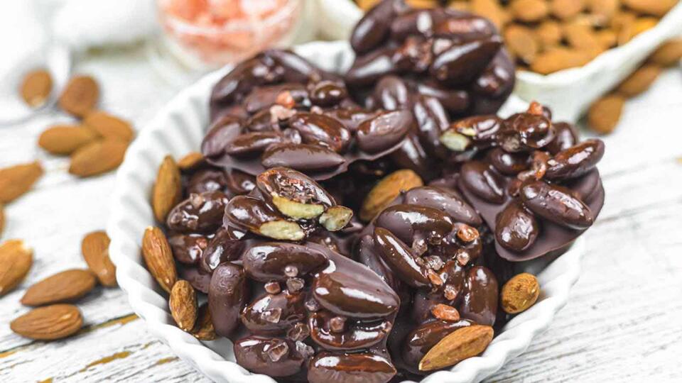You'll smile every time you make 17 chocolate picks - NewsBreak