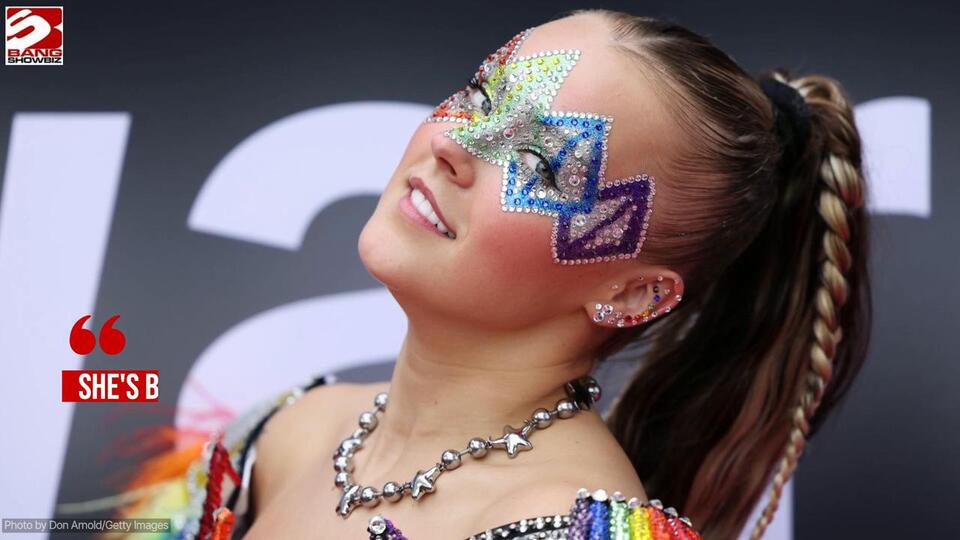 JoJo Siwa 'signs up for The Great Celebrity Bake Off for Stand Up To Cancer' - NewsBreak